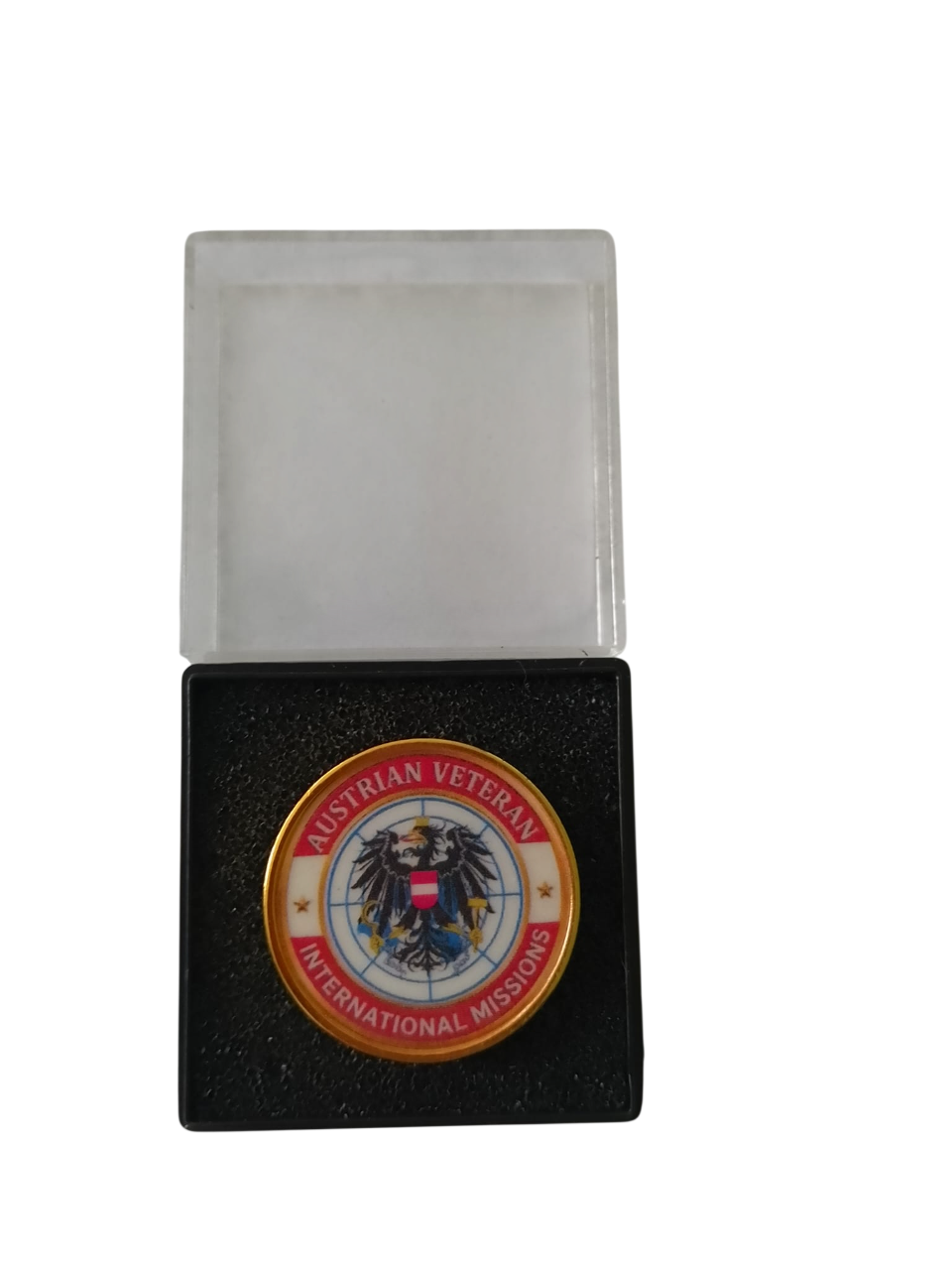 (Bild für) Pin/Anstecknadel AVIM gold in der Acrylbox